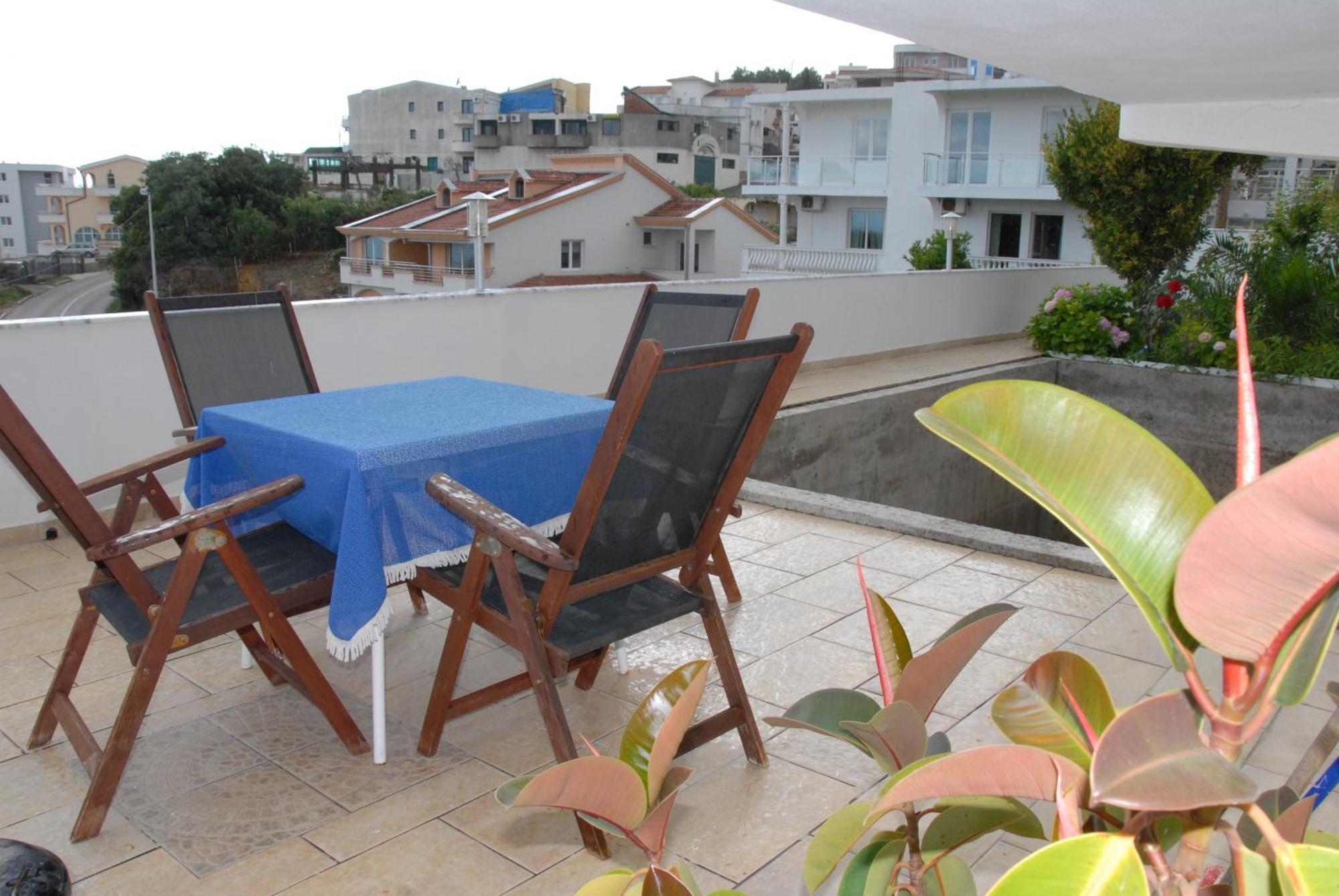 Guest House Evropa 2 Ulcinj Quarto foto
